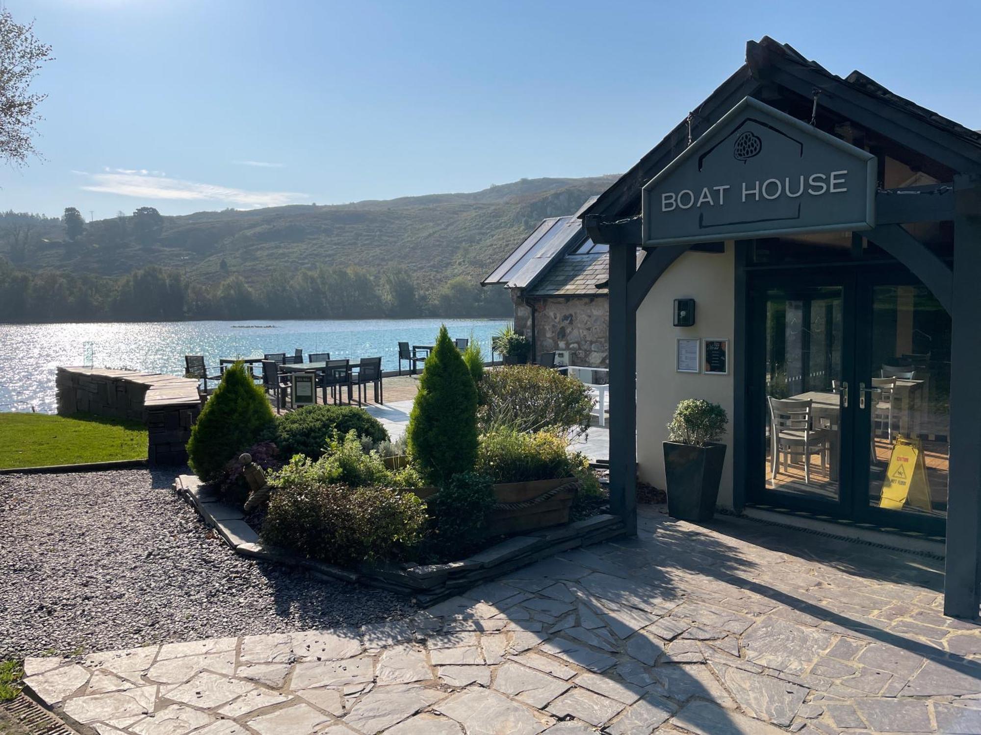 Villa No 61 Brynteg Country & Leisure Retreat Cwm-y-glo Exterior foto